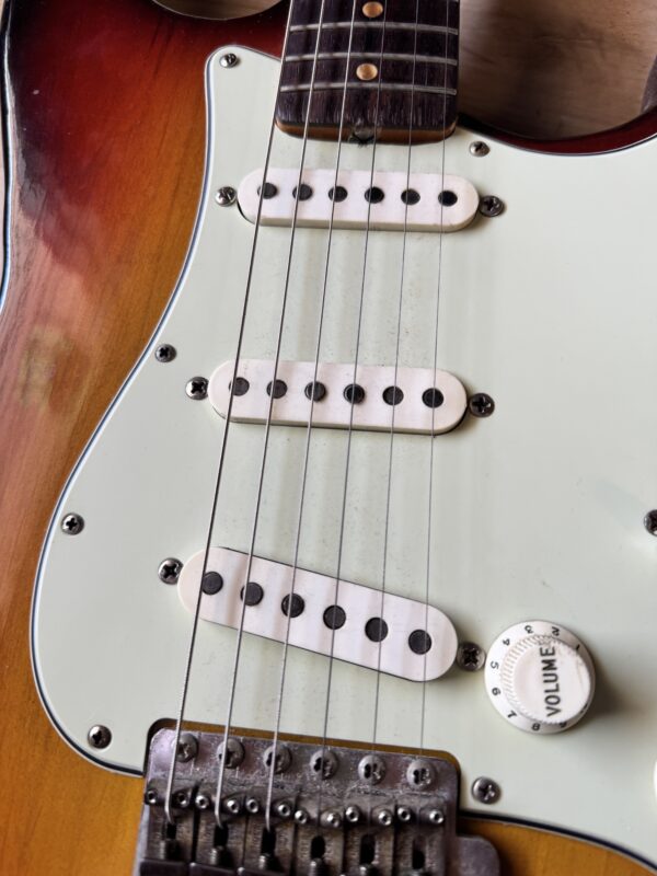 1964 Fender Stratocaster - Image 16