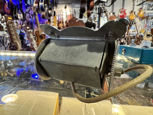 Vintage 1950’s Electromuse Eye Beam Guitar Pickup Chrome Chicago USA - Image 5