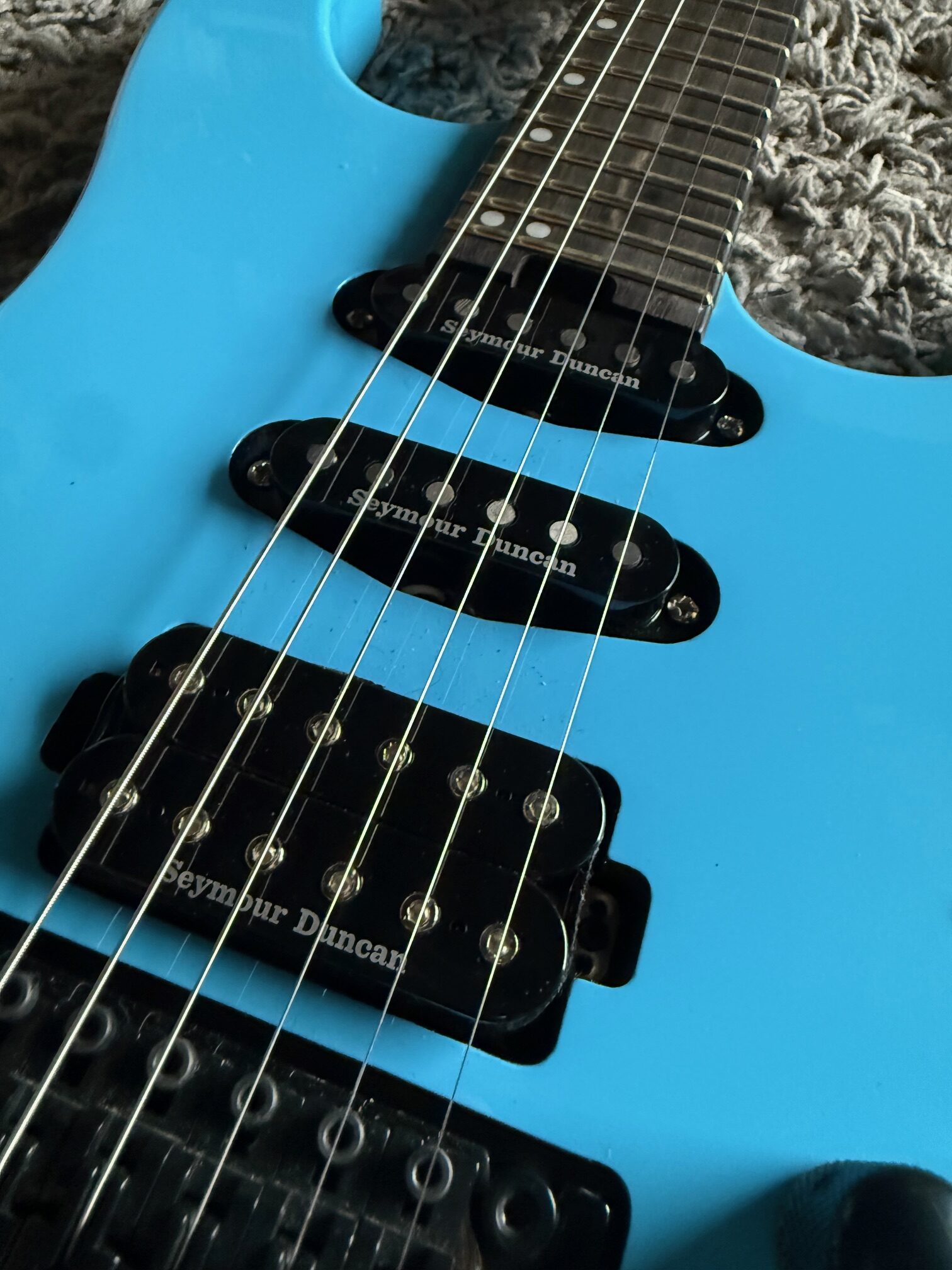 Charvel Pro Mod DK24 HSS FR E - Infinity Blue - Image 8